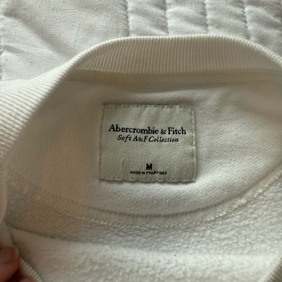 Abercrombie & Fitch Cream NYC 1892 Sweatshirt - Picture 3 of 3